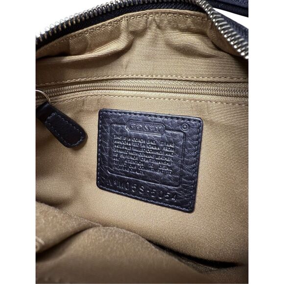 NEW Vintage Coach Hampton Soho 5054 Shoulder Bag Black Pebbled Leather - Picture 8 of 9
